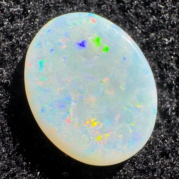 Australian Opal Cabochon - 0.77 carats #169 in Display Box - Picture 3 of 4